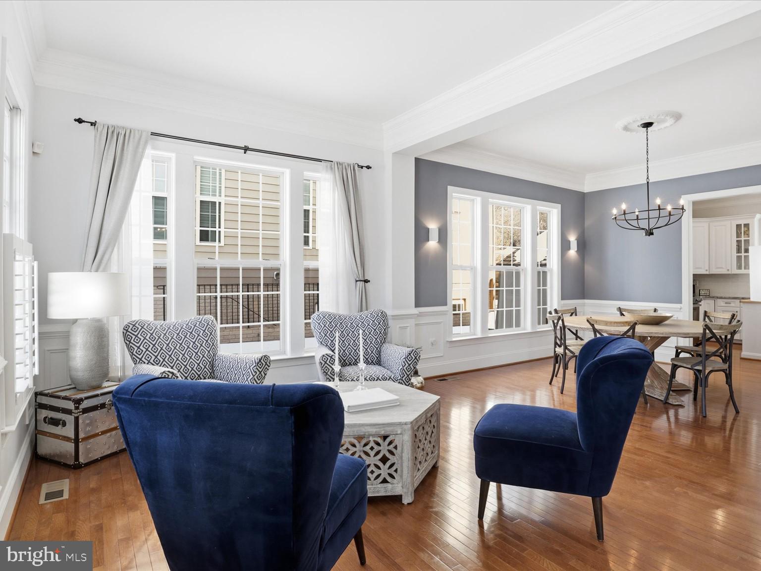 COOPERS GROVE - Residential