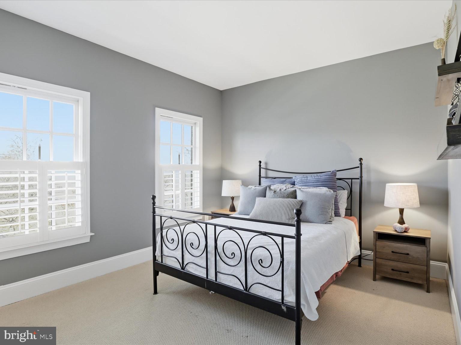 COOPERS GROVE - Residential