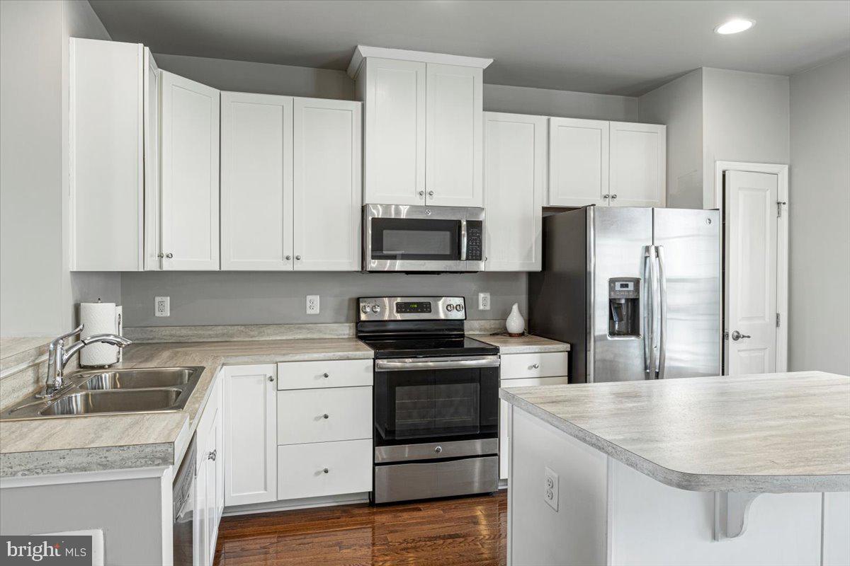 WAVERLY STATION - Residential