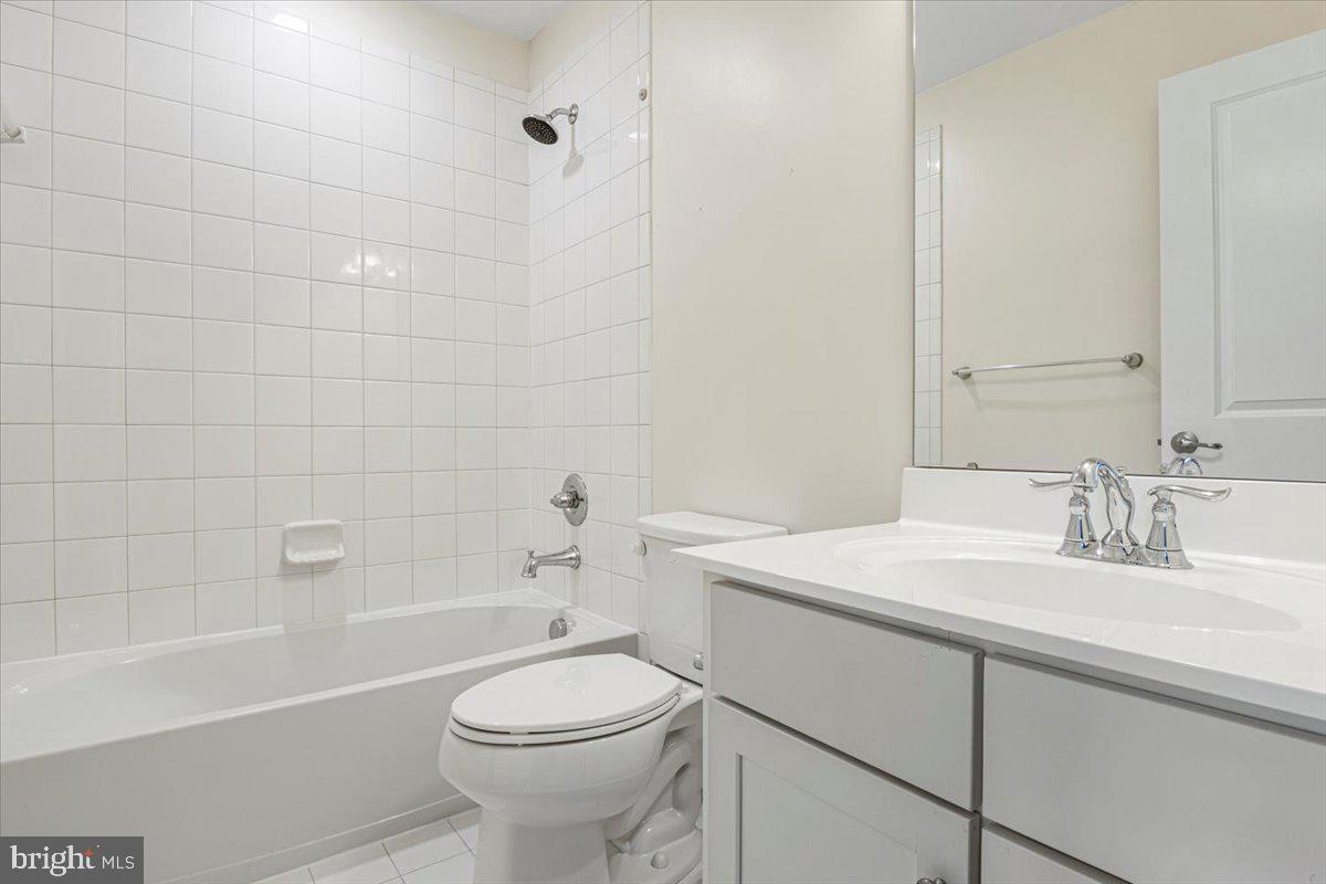 WAVERLY STATION - Residential