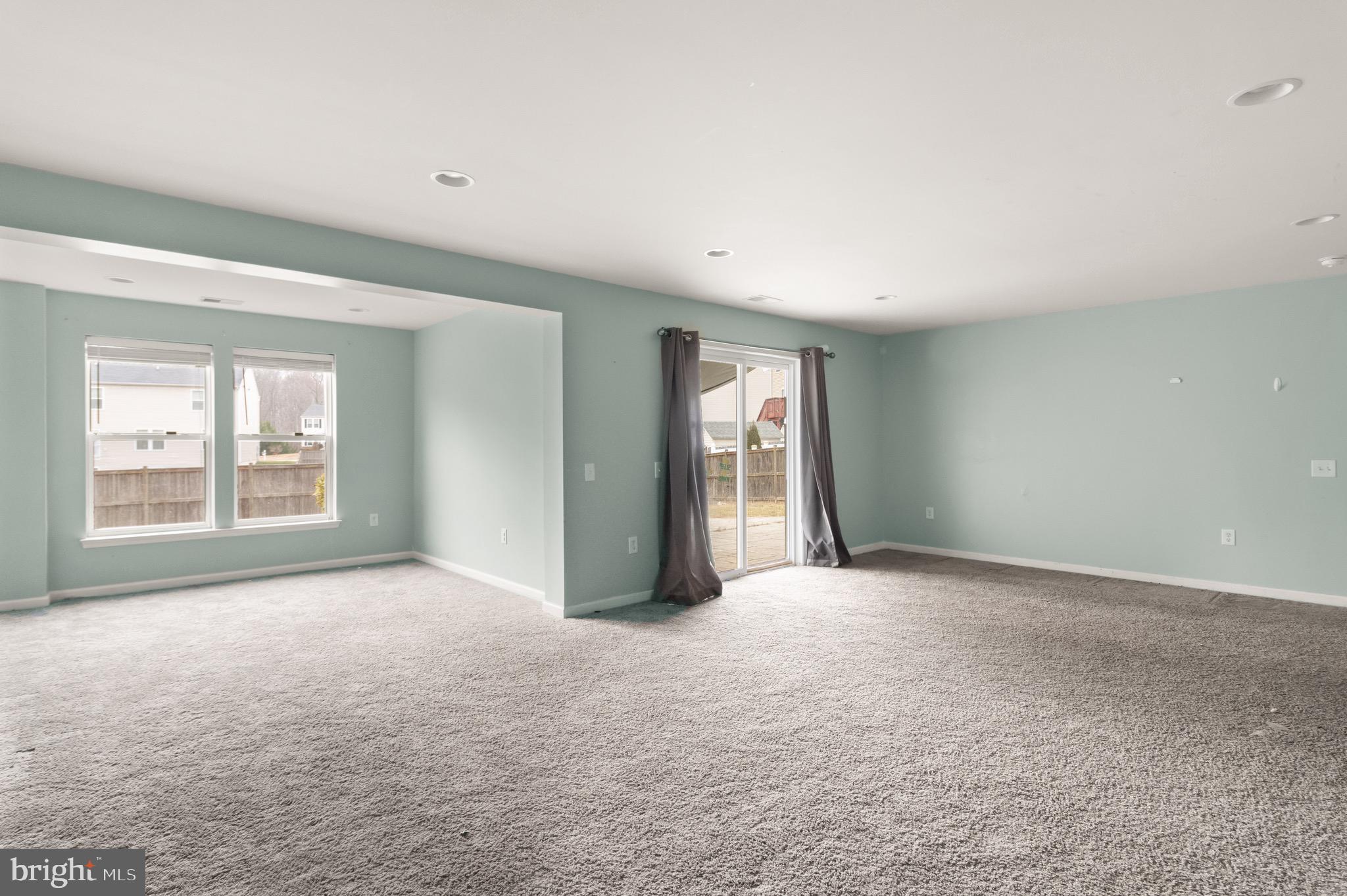 STAFFORD LAKES VILLAGE - Residential