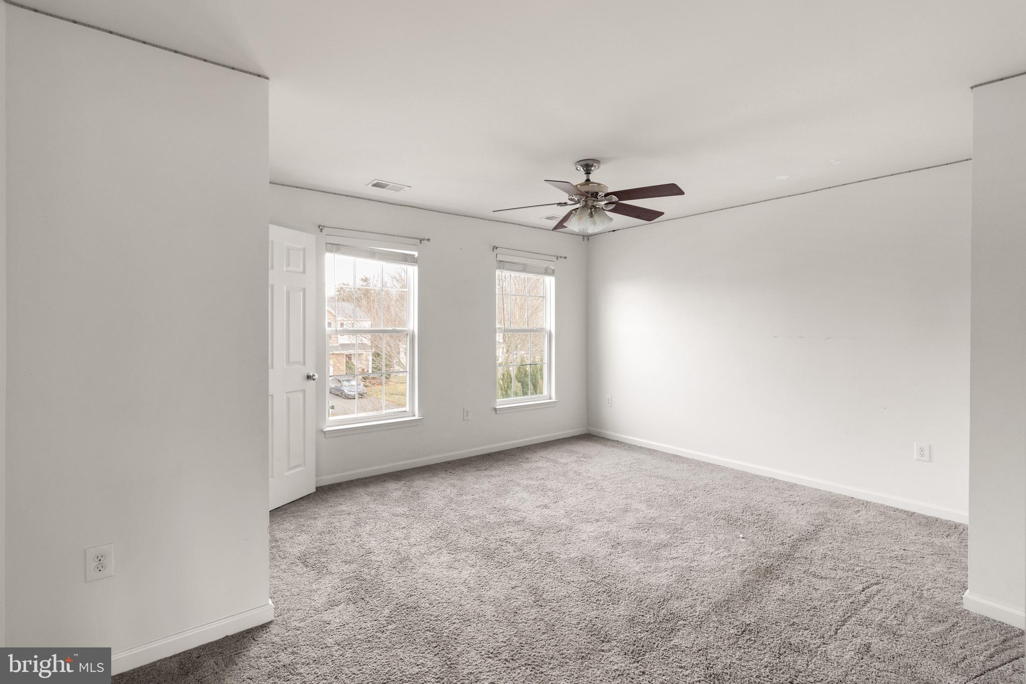 STAFFORD LAKES VILLAGE - Residential