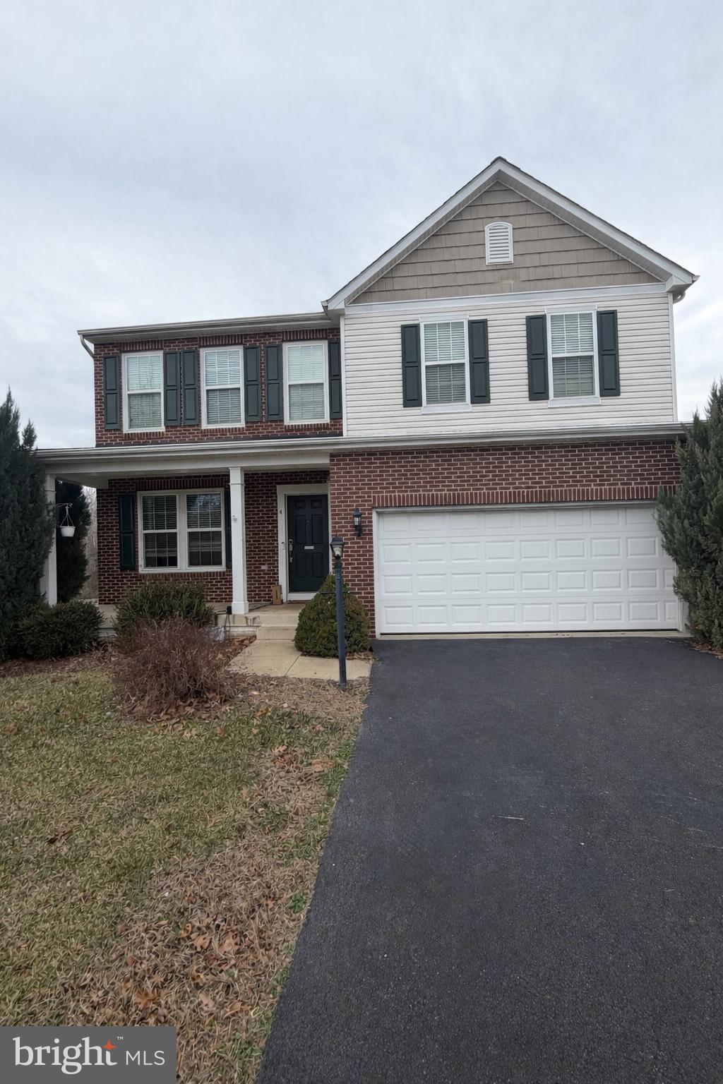 STAFFORD LAKES VILLAGE - Residential