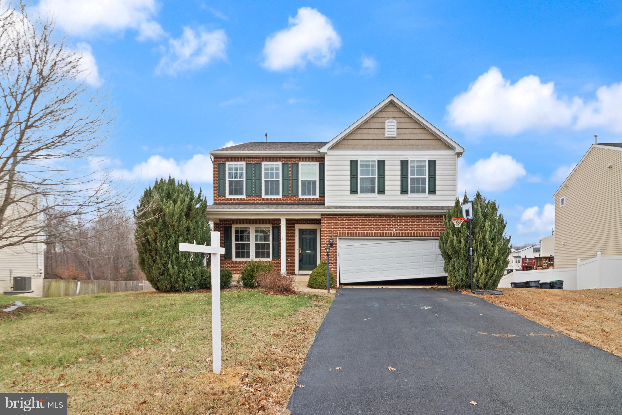 STAFFORD LAKES VILLAGE - Residential