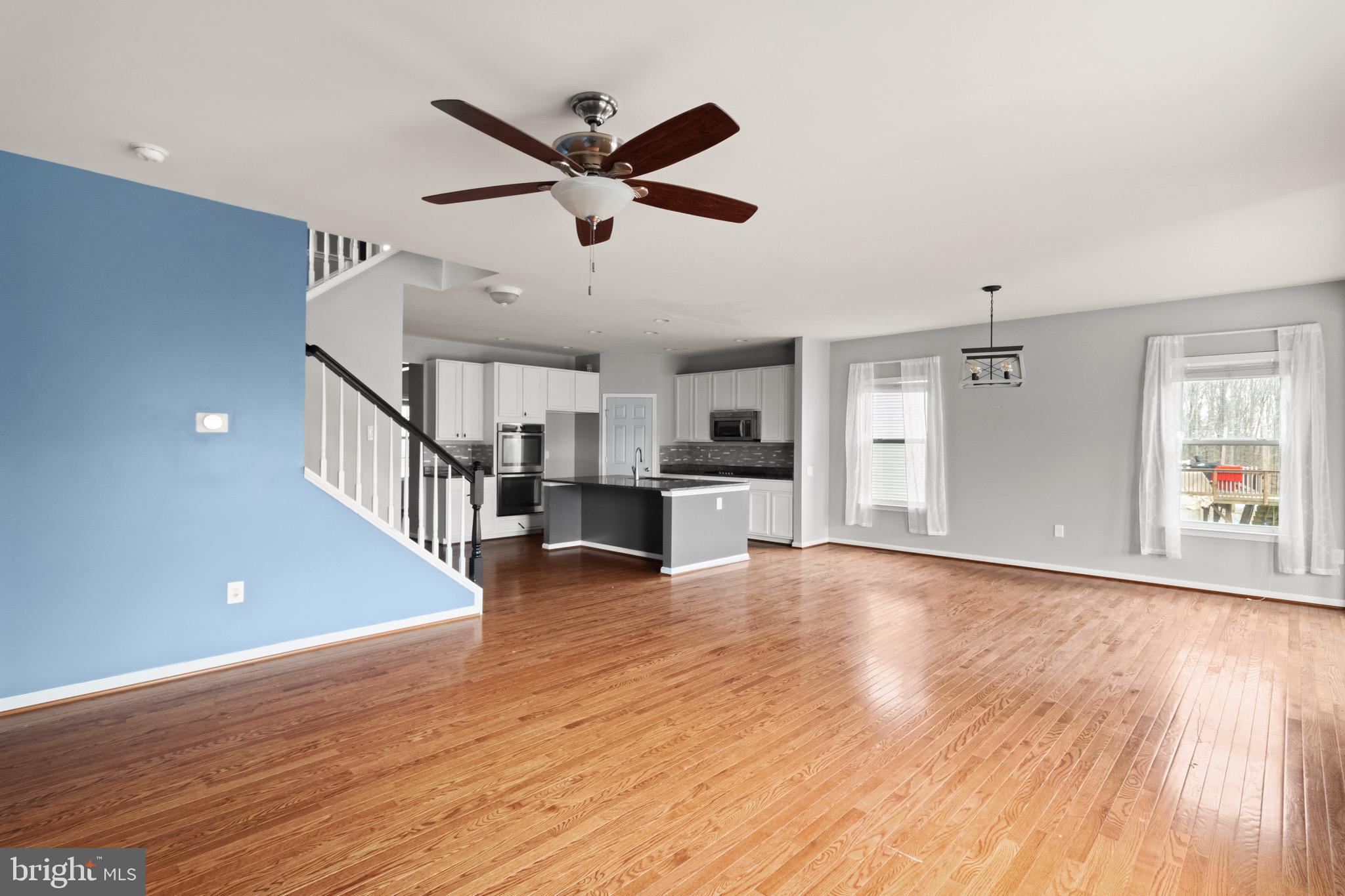 STAFFORD LAKES VILLAGE - Residential