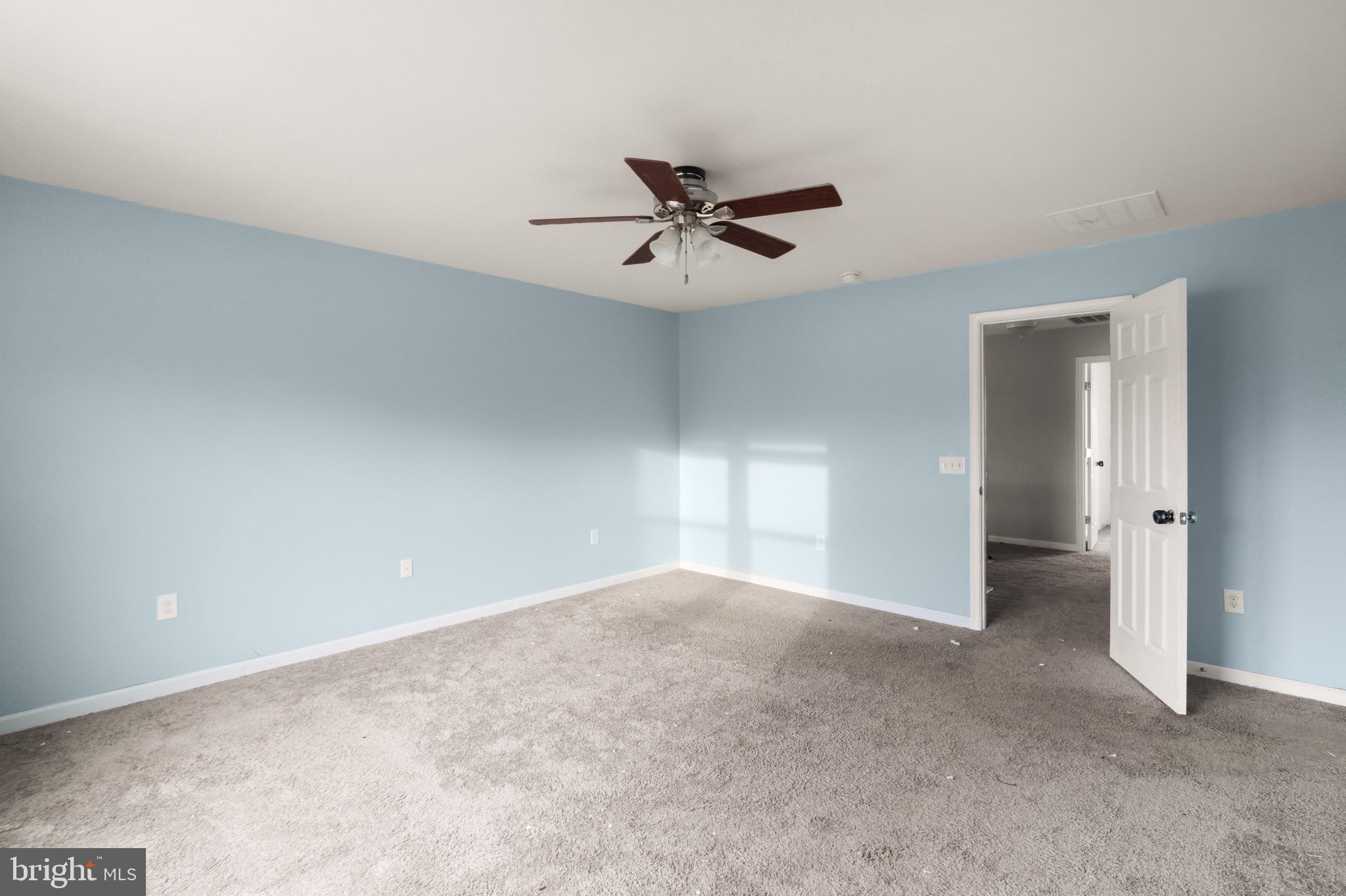 STAFFORD LAKES VILLAGE - Residential