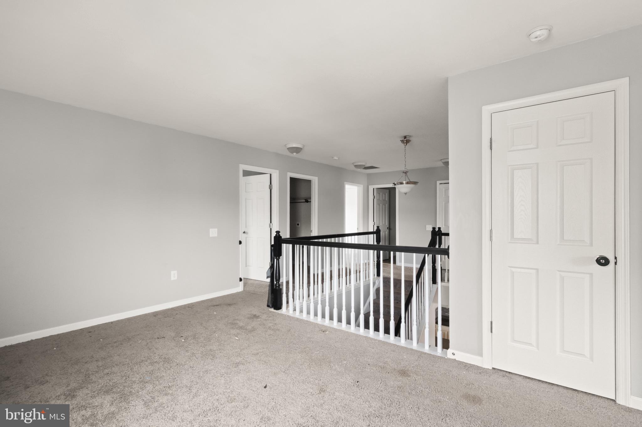 STAFFORD LAKES VILLAGE - Residential