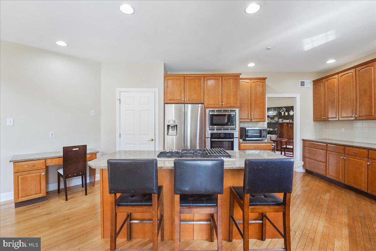 SPRINGTON PT ESTS - Residential