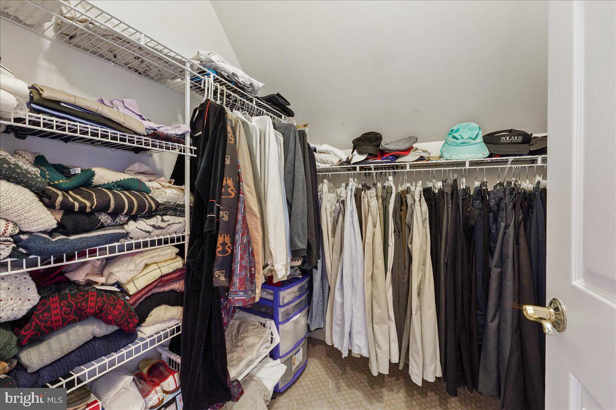 SPRINGTON PT ESTS - Residential