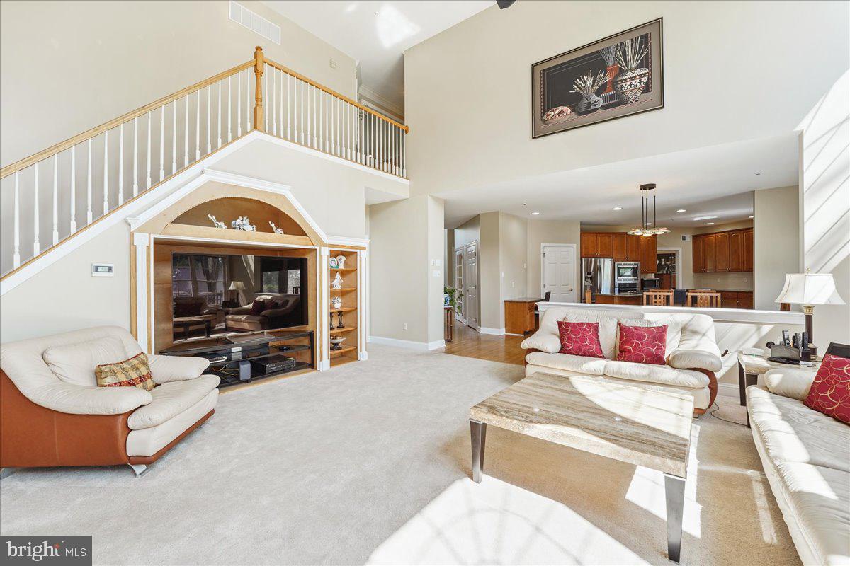 SPRINGTON PT ESTS - Residential