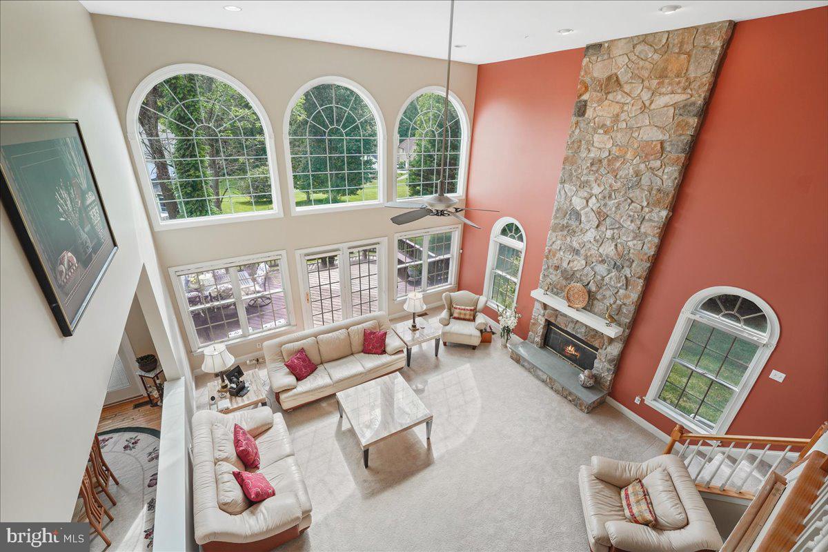 SPRINGTON PT ESTS - Residential