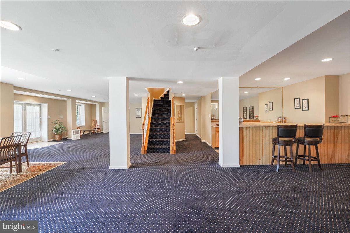 SPRINGTON PT ESTS - Residential