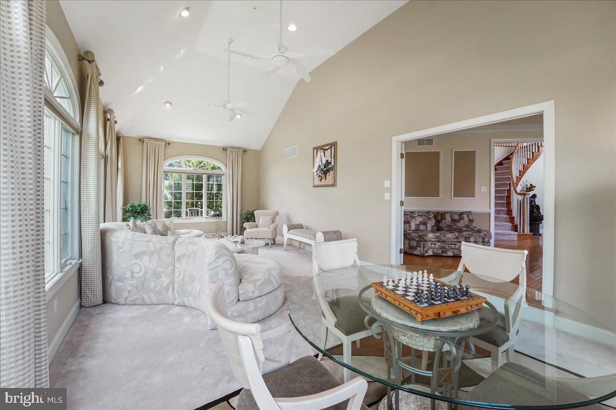 SPRINGTON PT ESTS - Residential