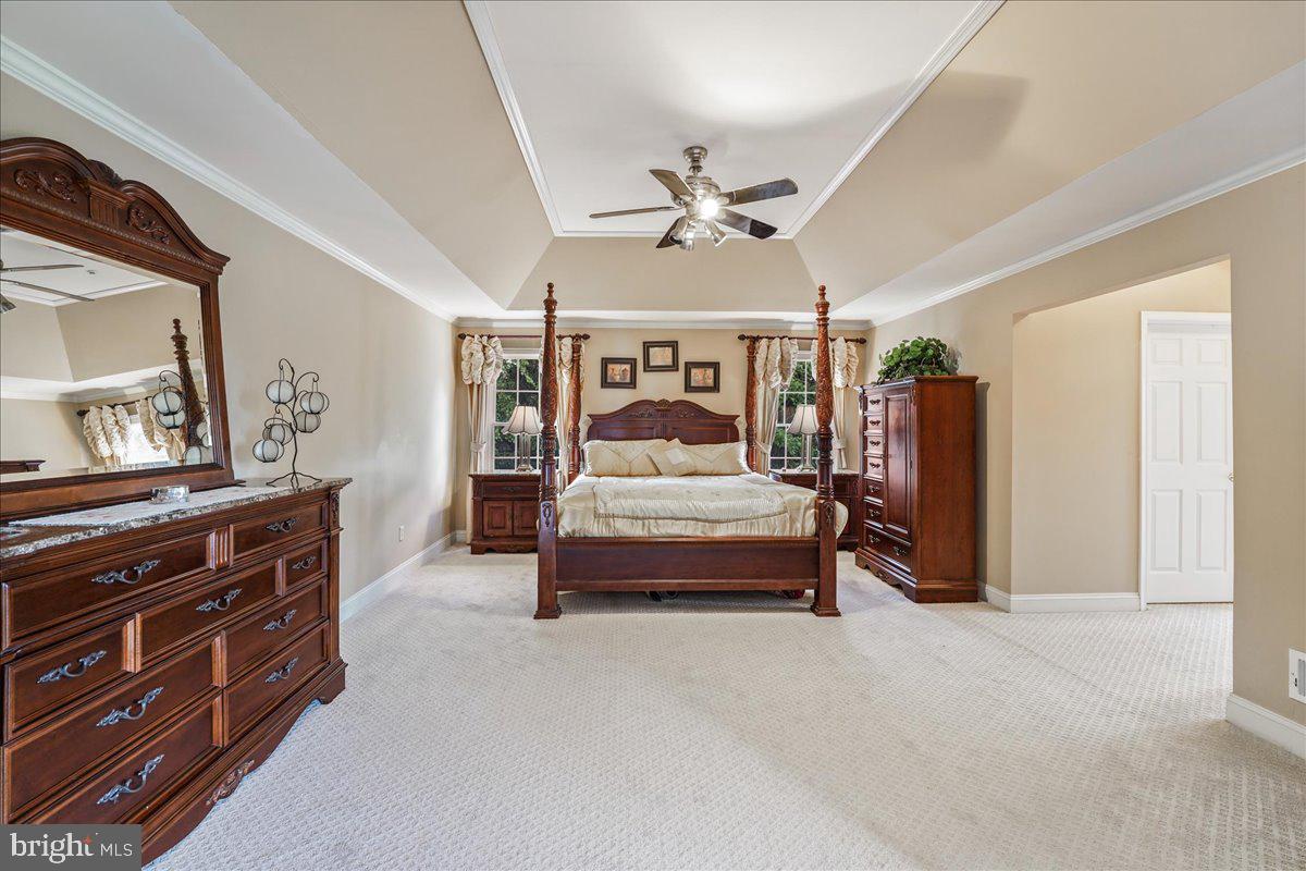 SPRINGTON PT ESTS - Residential