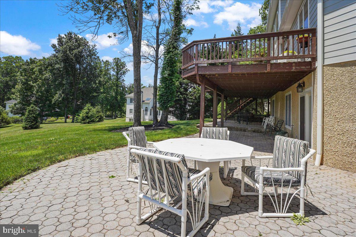 SPRINGTON PT ESTS - Residential