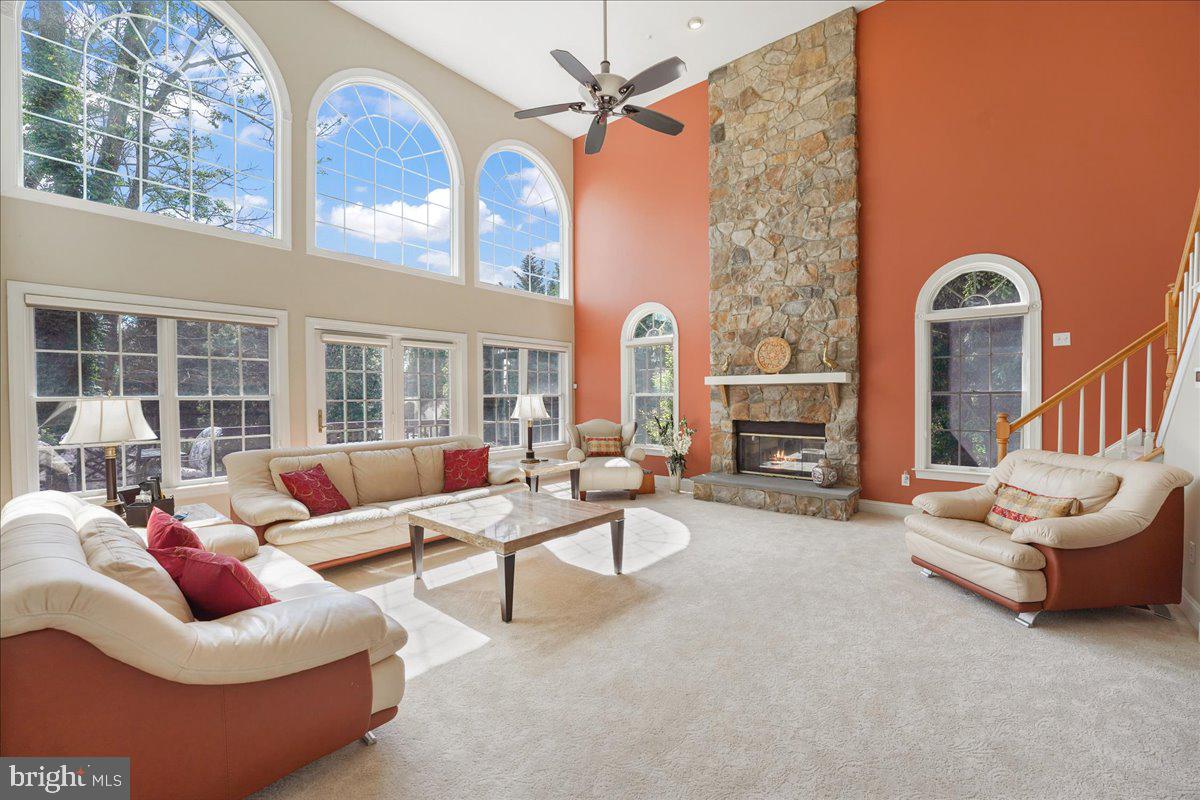 SPRINGTON PT ESTS - Residential