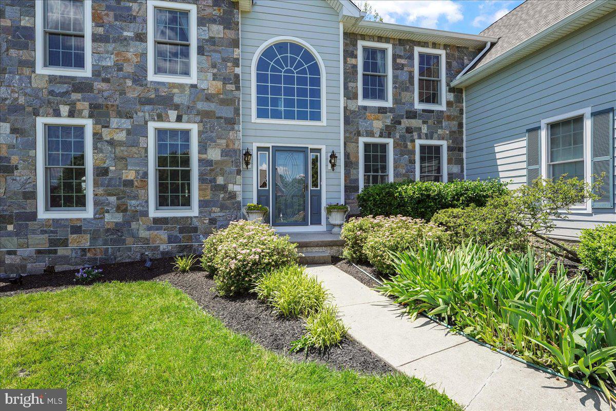 SPRINGTON PT ESTS - Residential