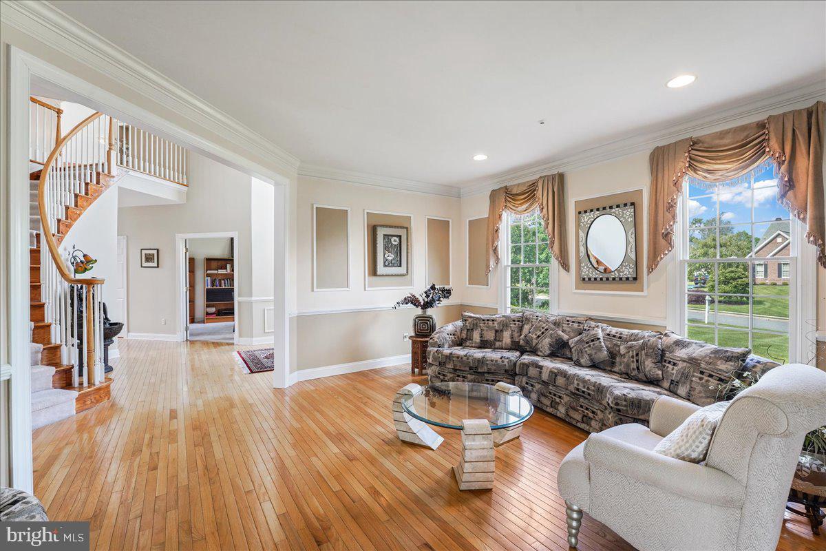 SPRINGTON PT ESTS - Residential