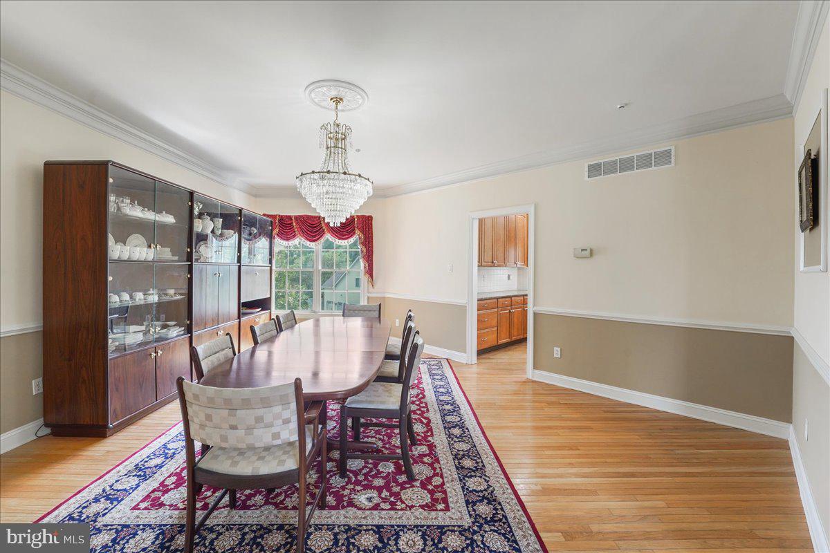 SPRINGTON PT ESTS - Residential