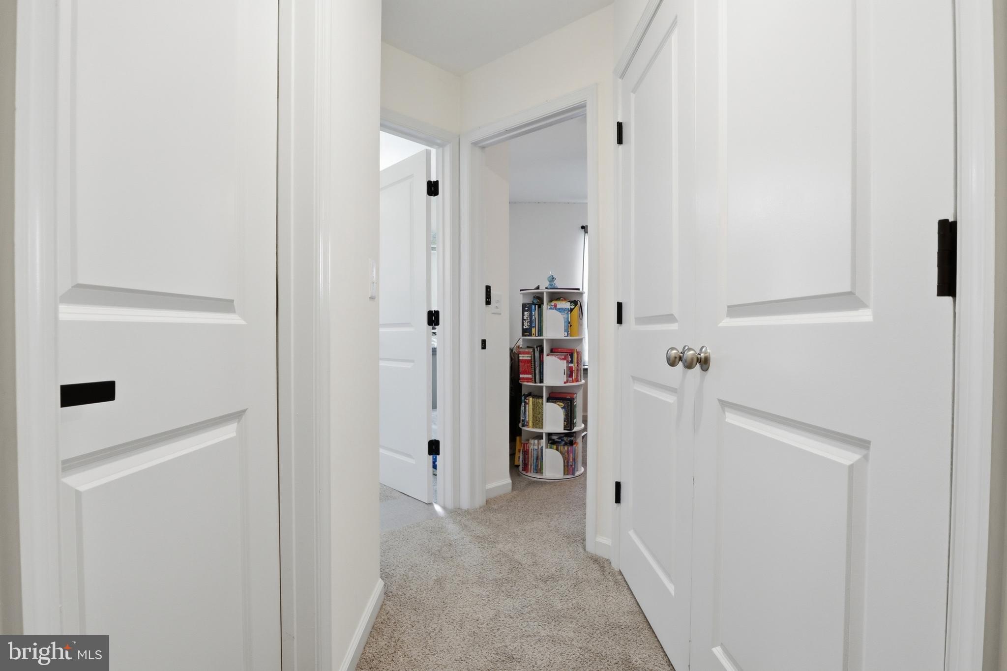 KINGS COURT AT BROWNSTONE - Residential