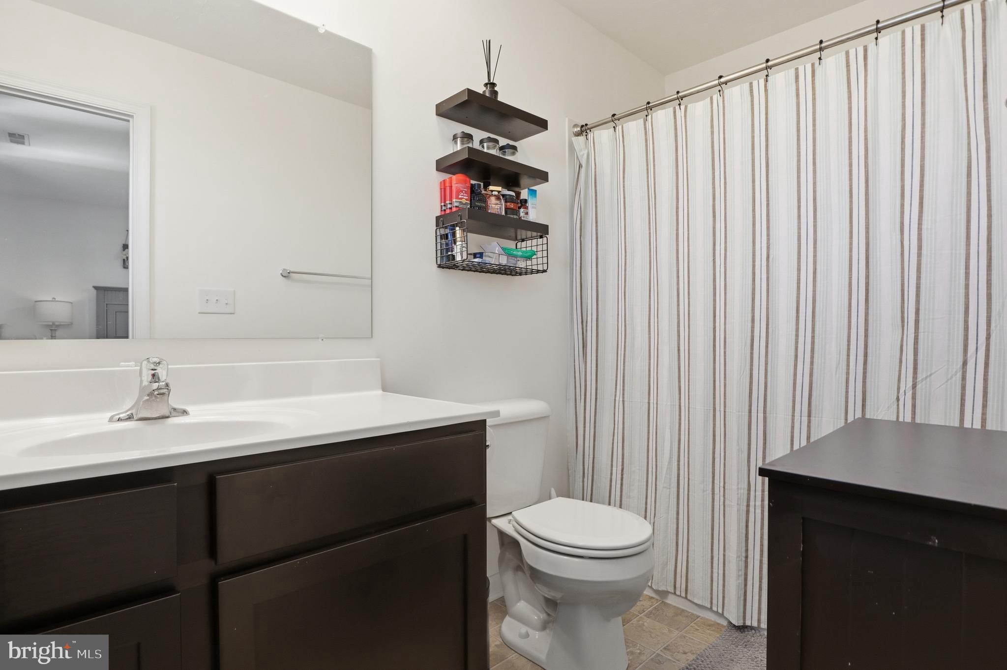 KINGS COURT AT BROWNSTONE - Residential