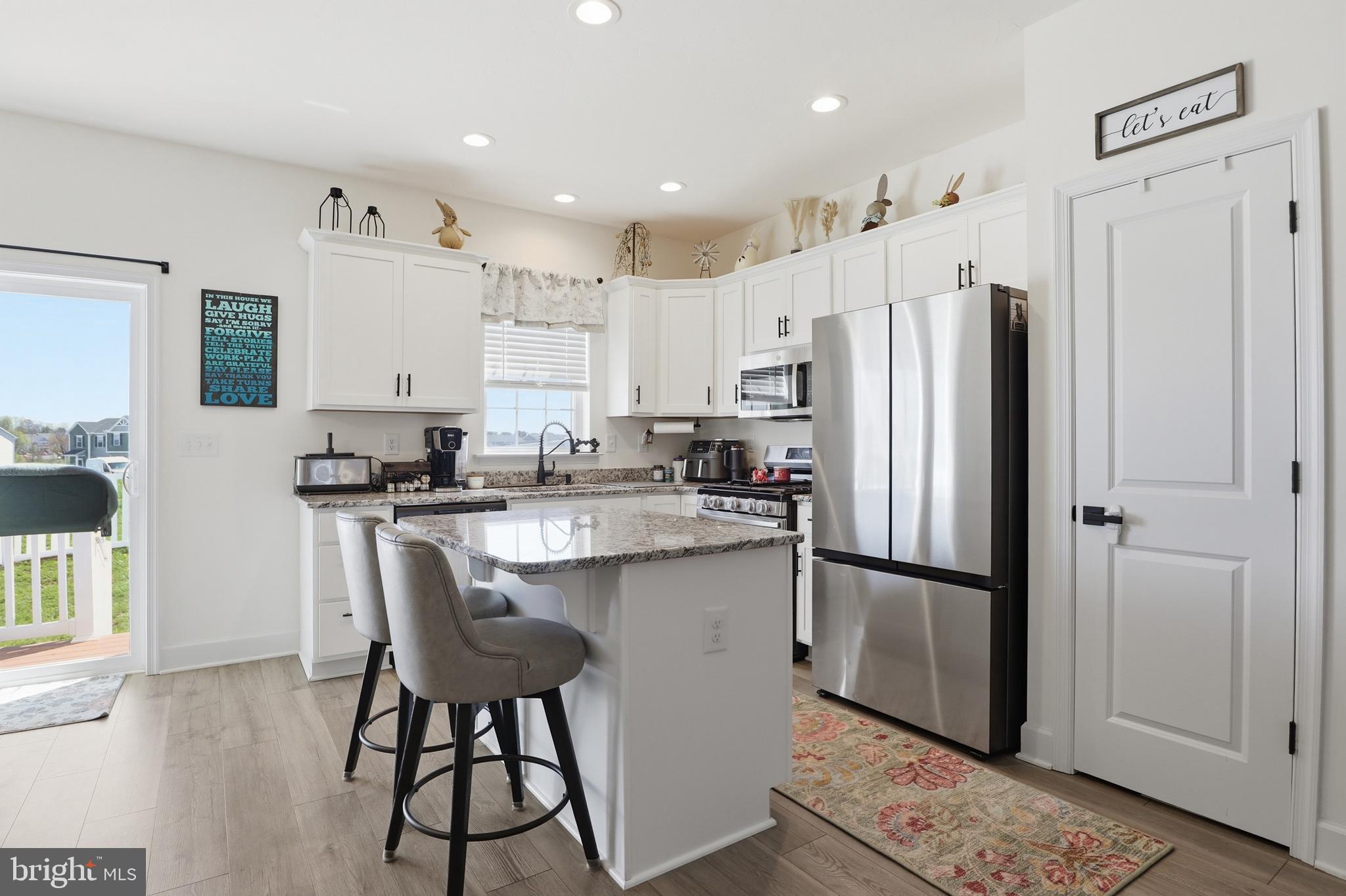 KINGS COURT AT BROWNSTONE - Residential