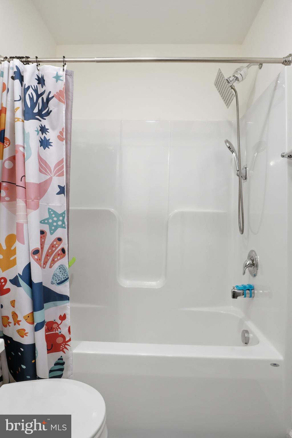 KINGS COURT AT BROWNSTONE - Residential