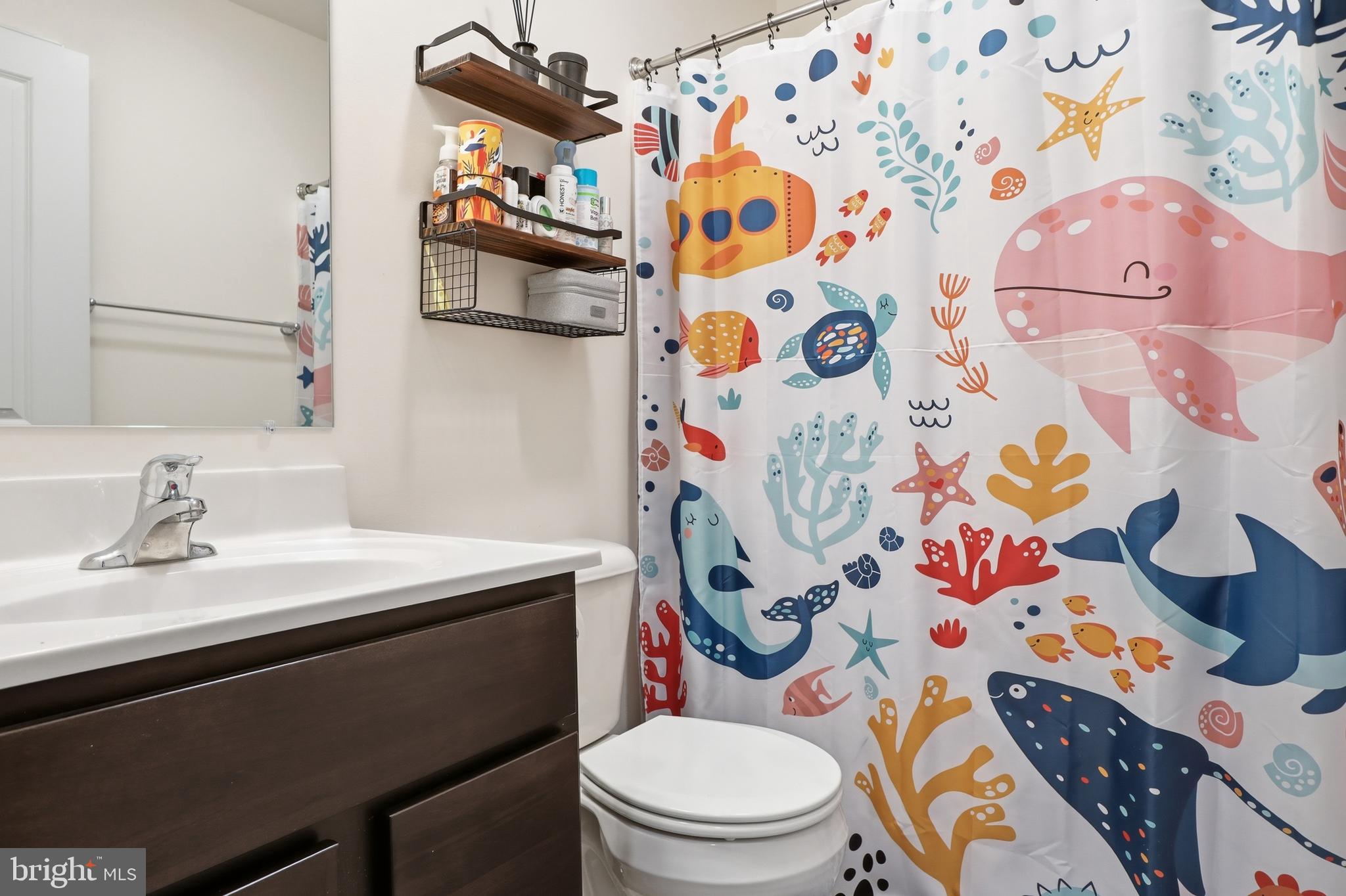 KINGS COURT AT BROWNSTONE - Residential