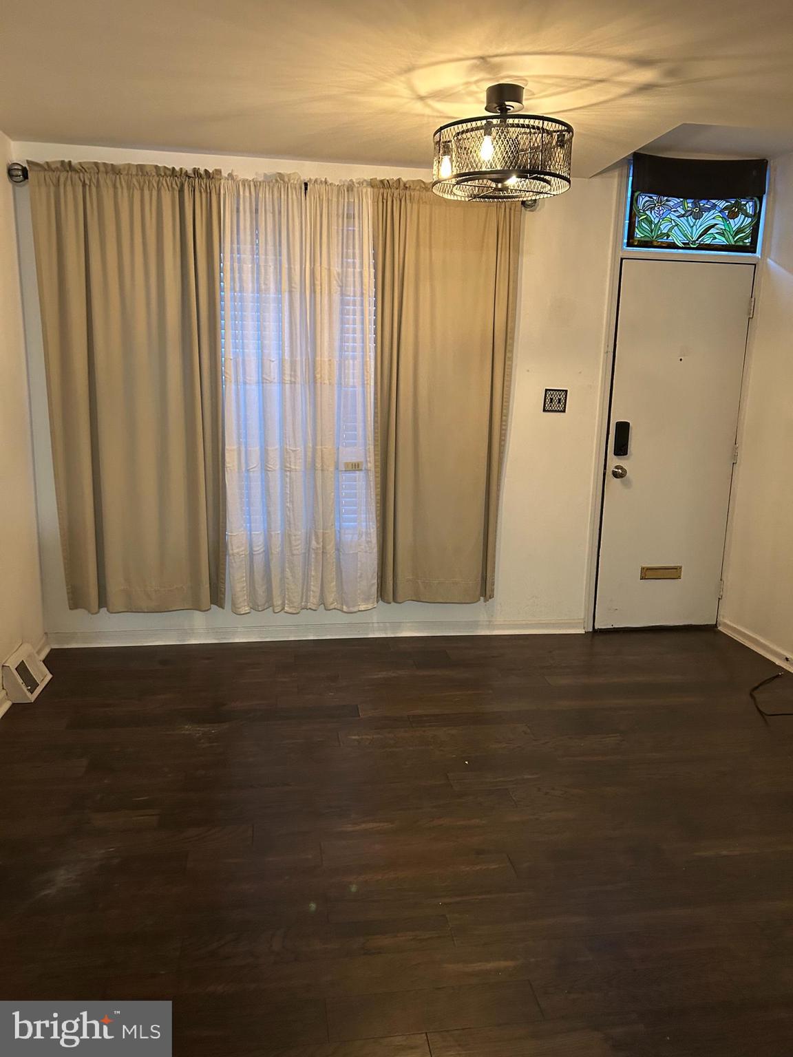 GRAYS FERRY - Residential