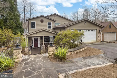 118 Confederate Circle, Locust Grove, VA MLS: VAOR2009240
