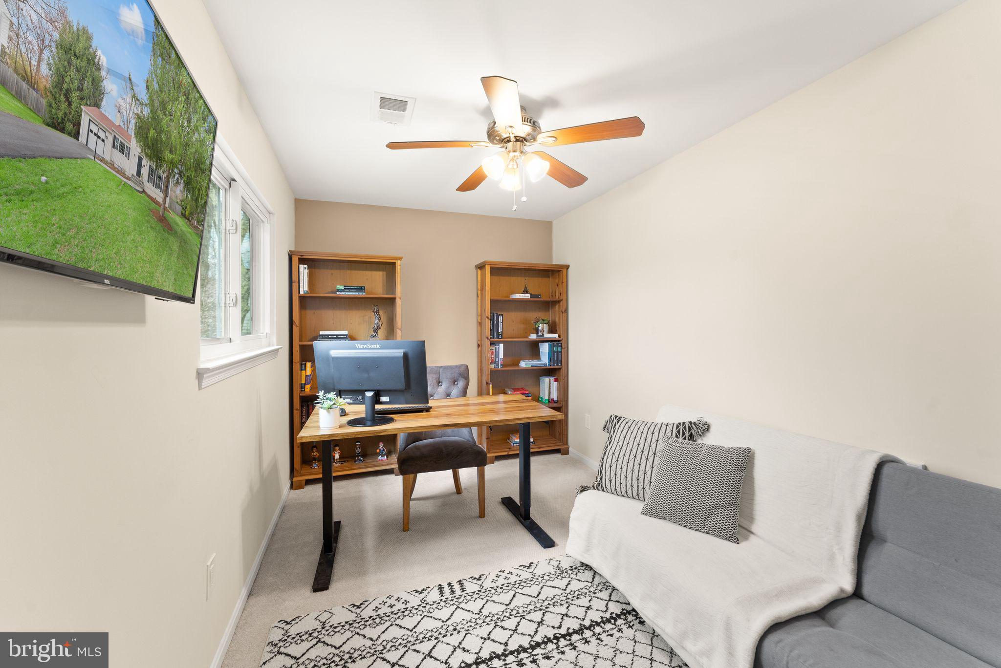 STRATTON WOODS - Residential