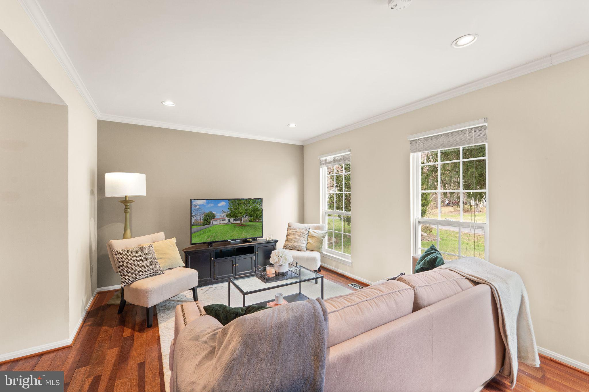 STRATTON WOODS - Residential