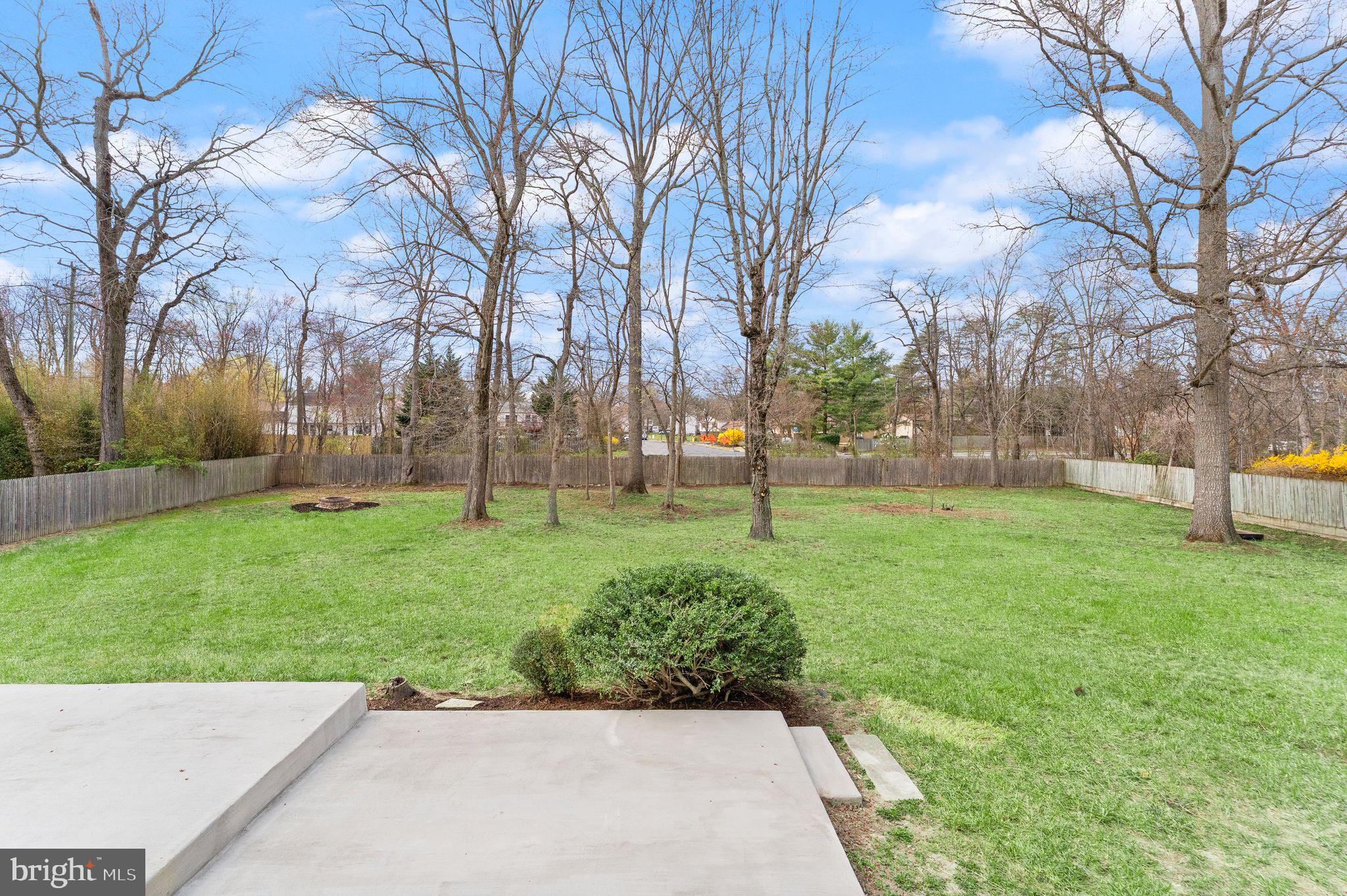 STRATTON WOODS - Residential