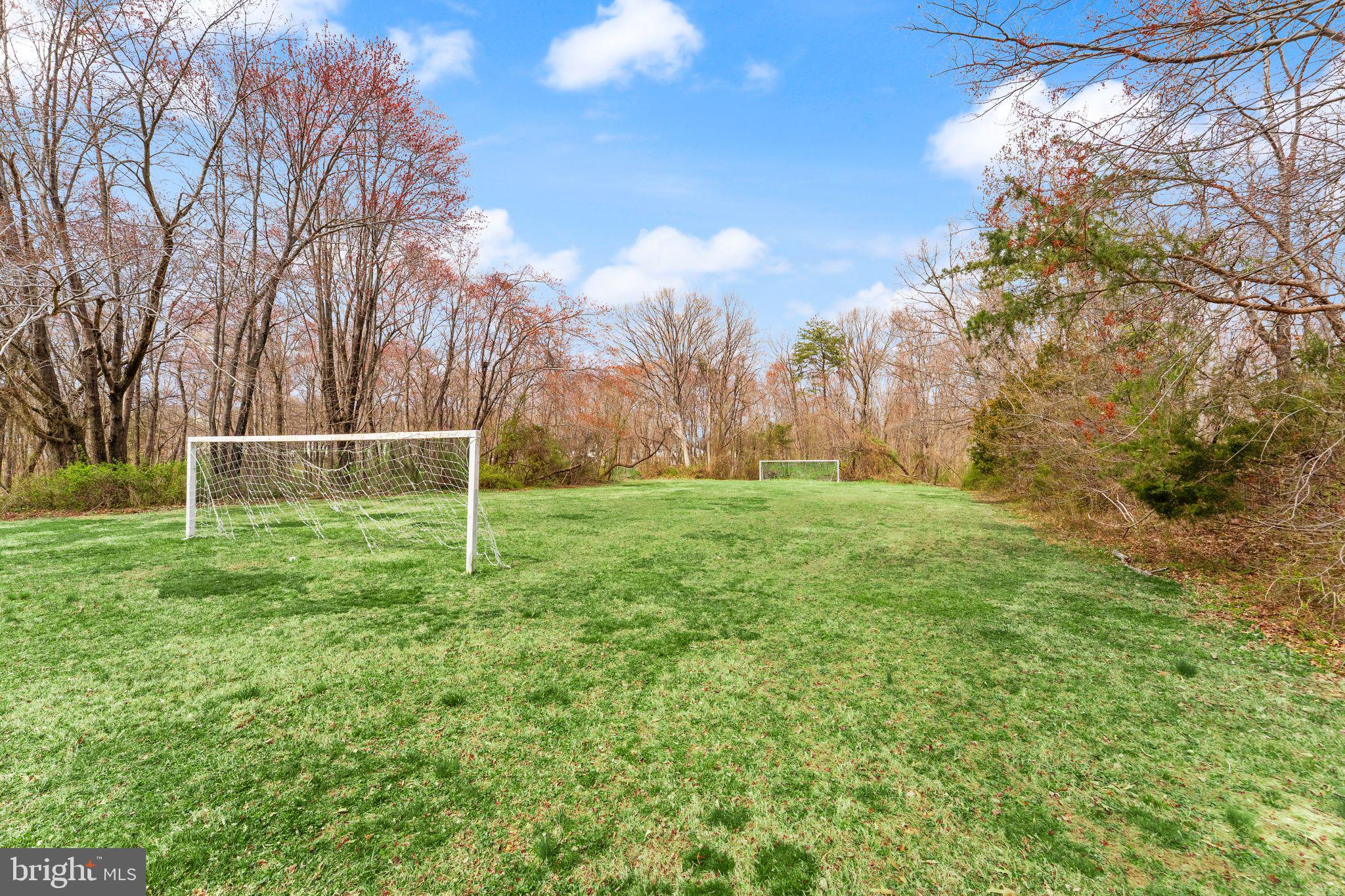 STRATTON WOODS - Residential