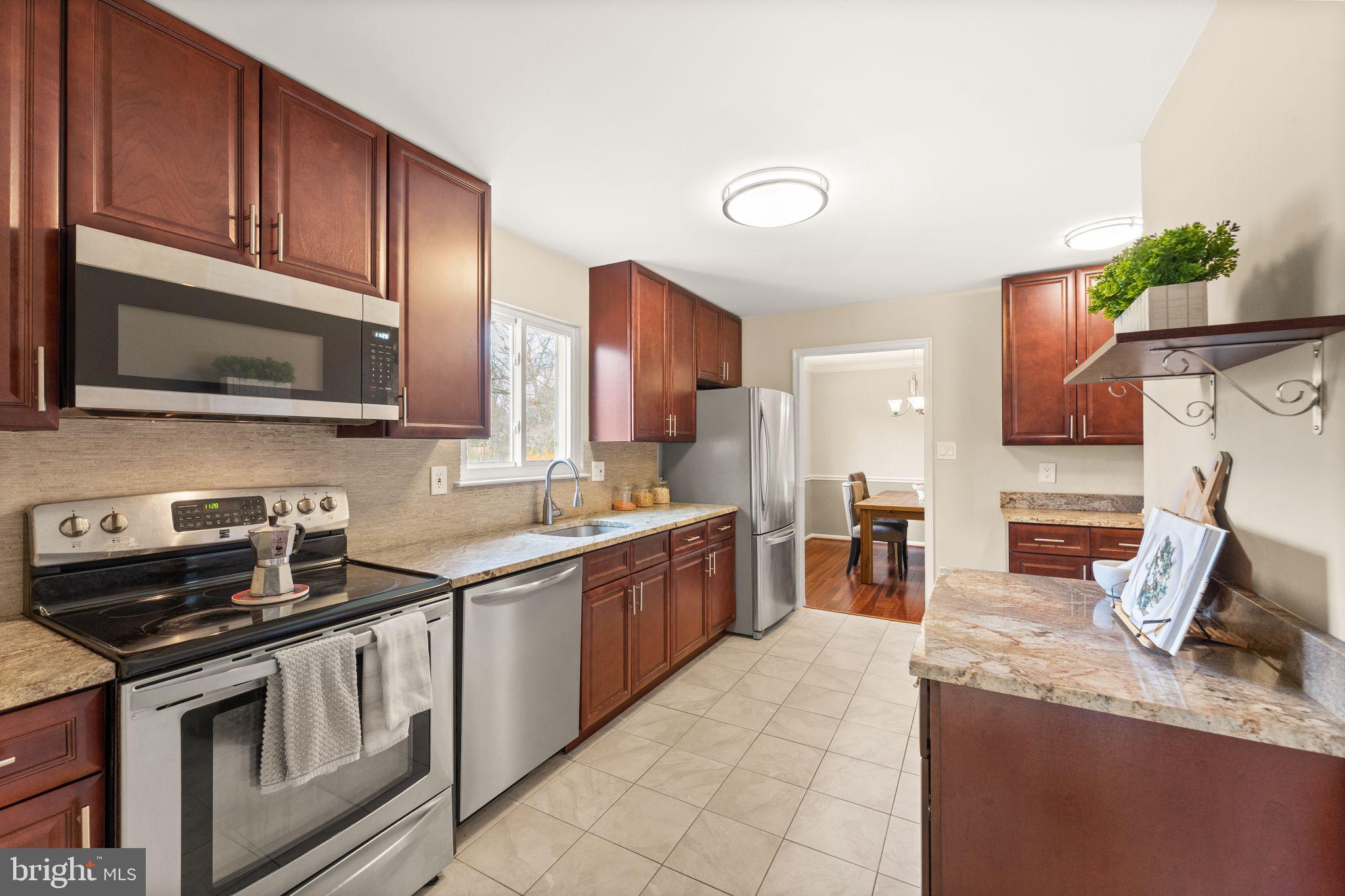 STRATTON WOODS - Residential