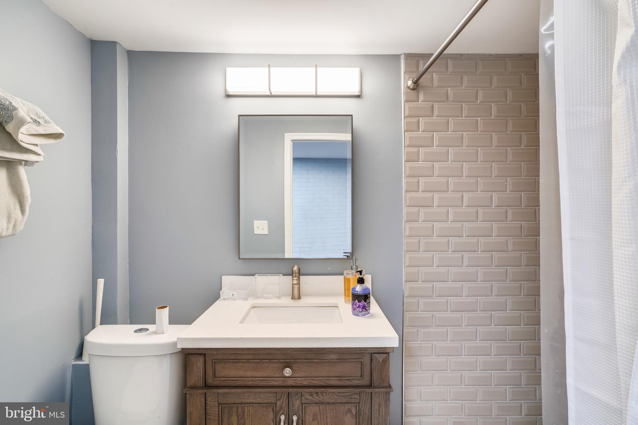 CEDAR RUN ESTS - Residential Lease