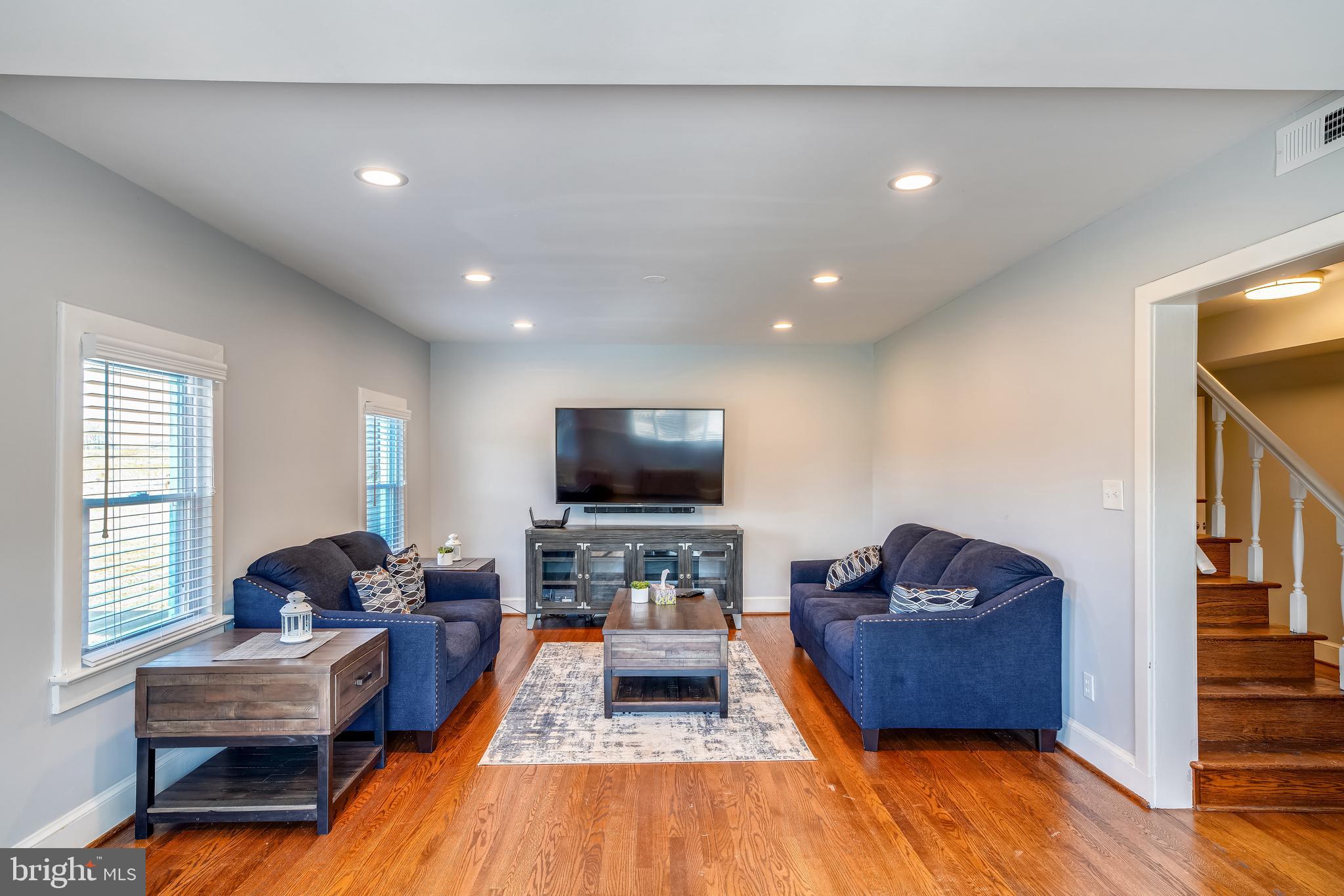 CEDAR RUN ESTS - Residential Lease