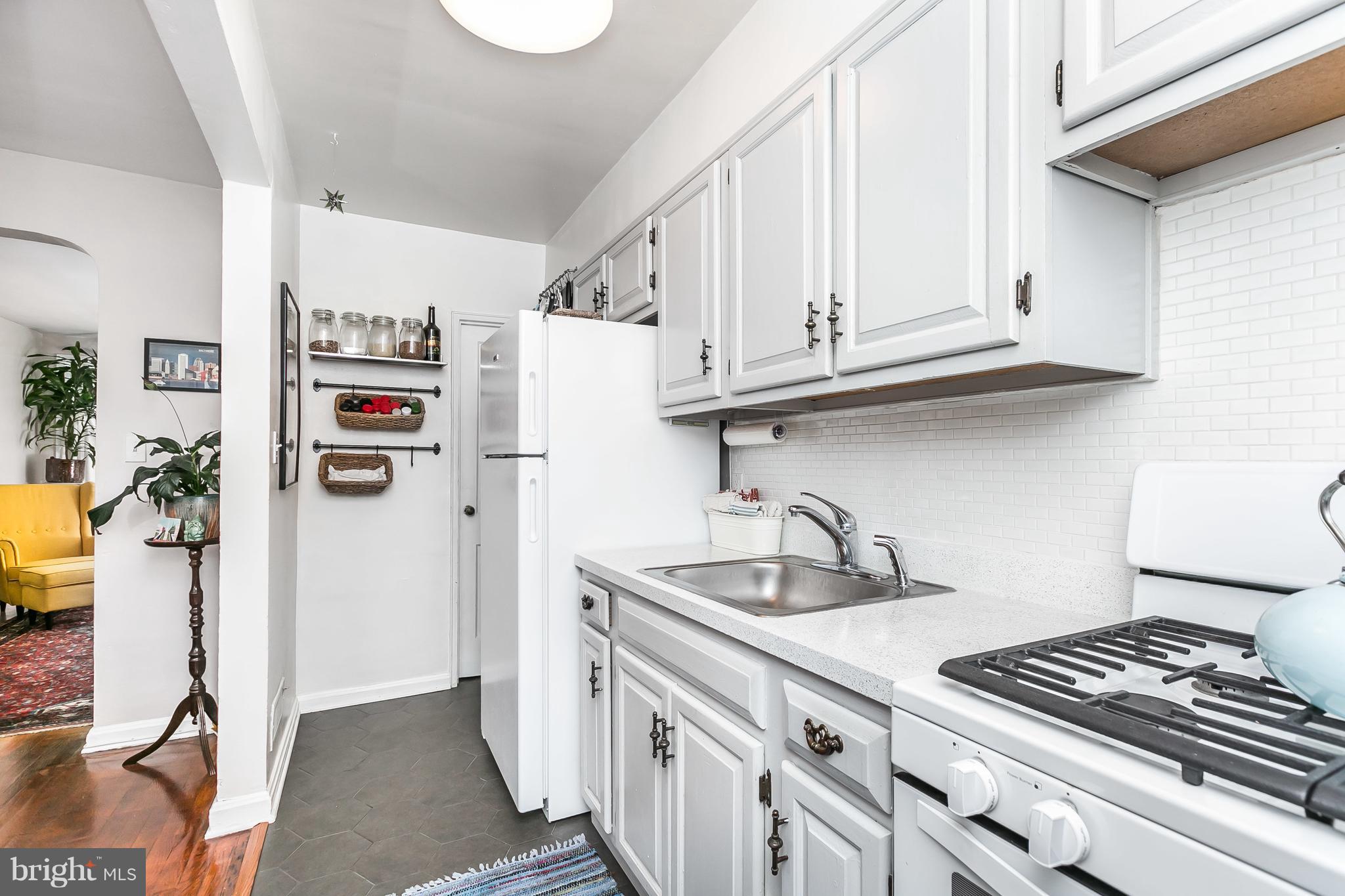 HAMPDEN HISTORIC DISTRICT - Residential