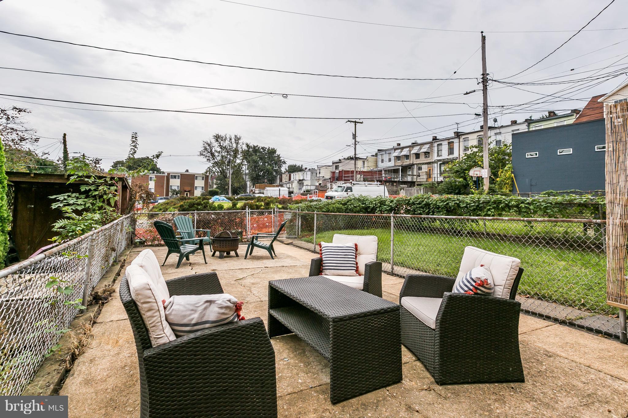 HAMPDEN HISTORIC DISTRICT - Residential