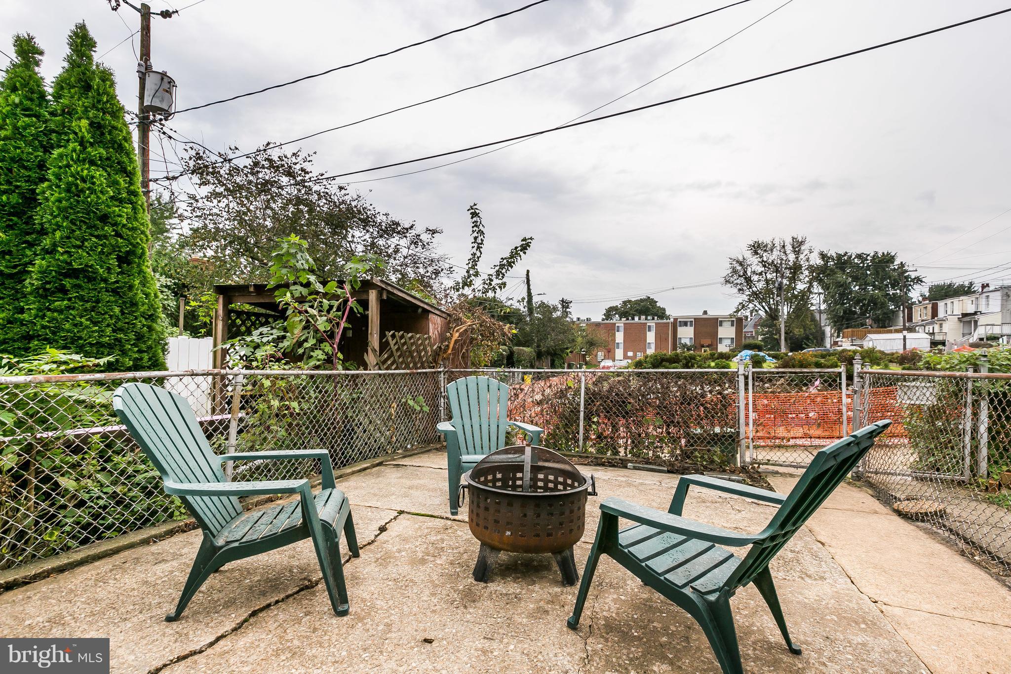 HAMPDEN HISTORIC DISTRICT - Residential