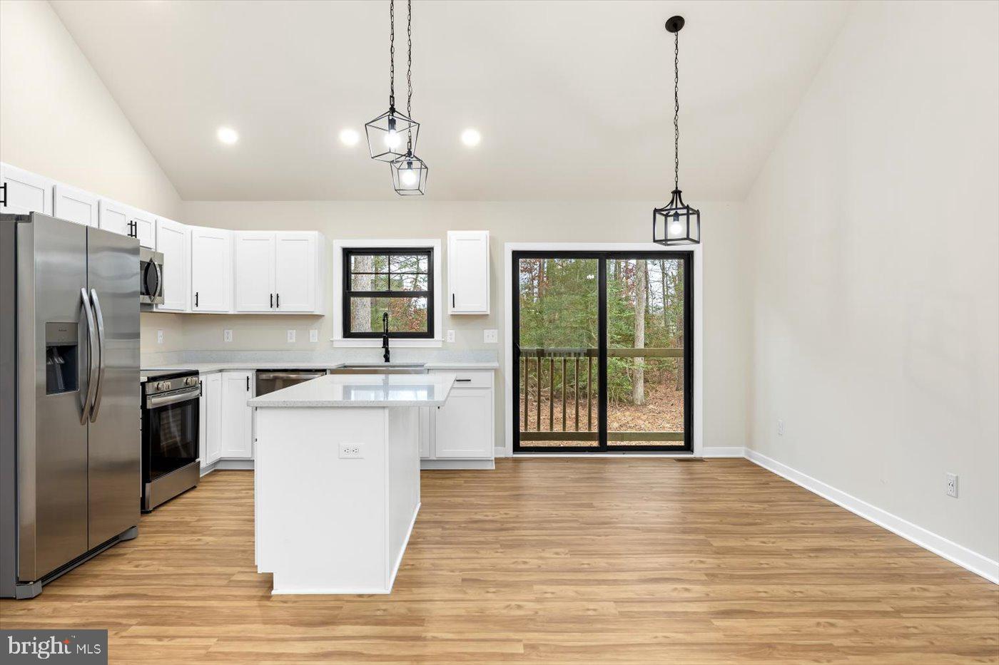 EBB TIDE BEACH - Residential