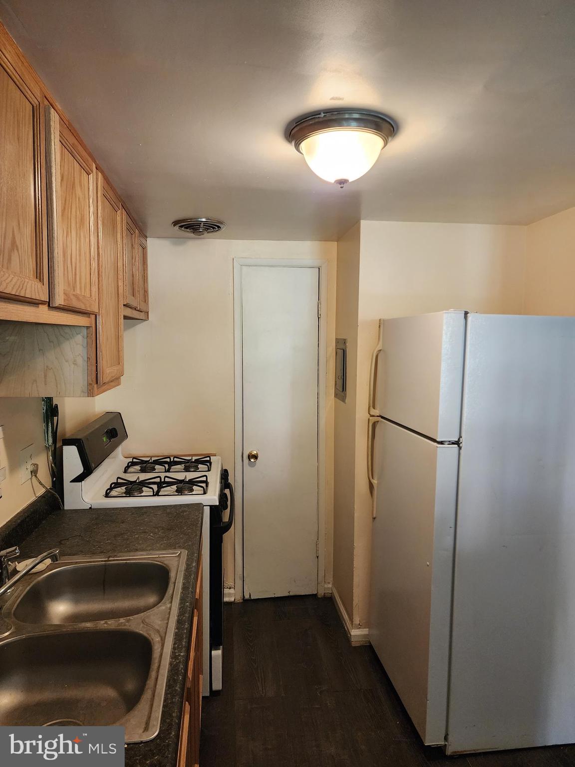 DISTRICT HEIGHTS - Residential Lease