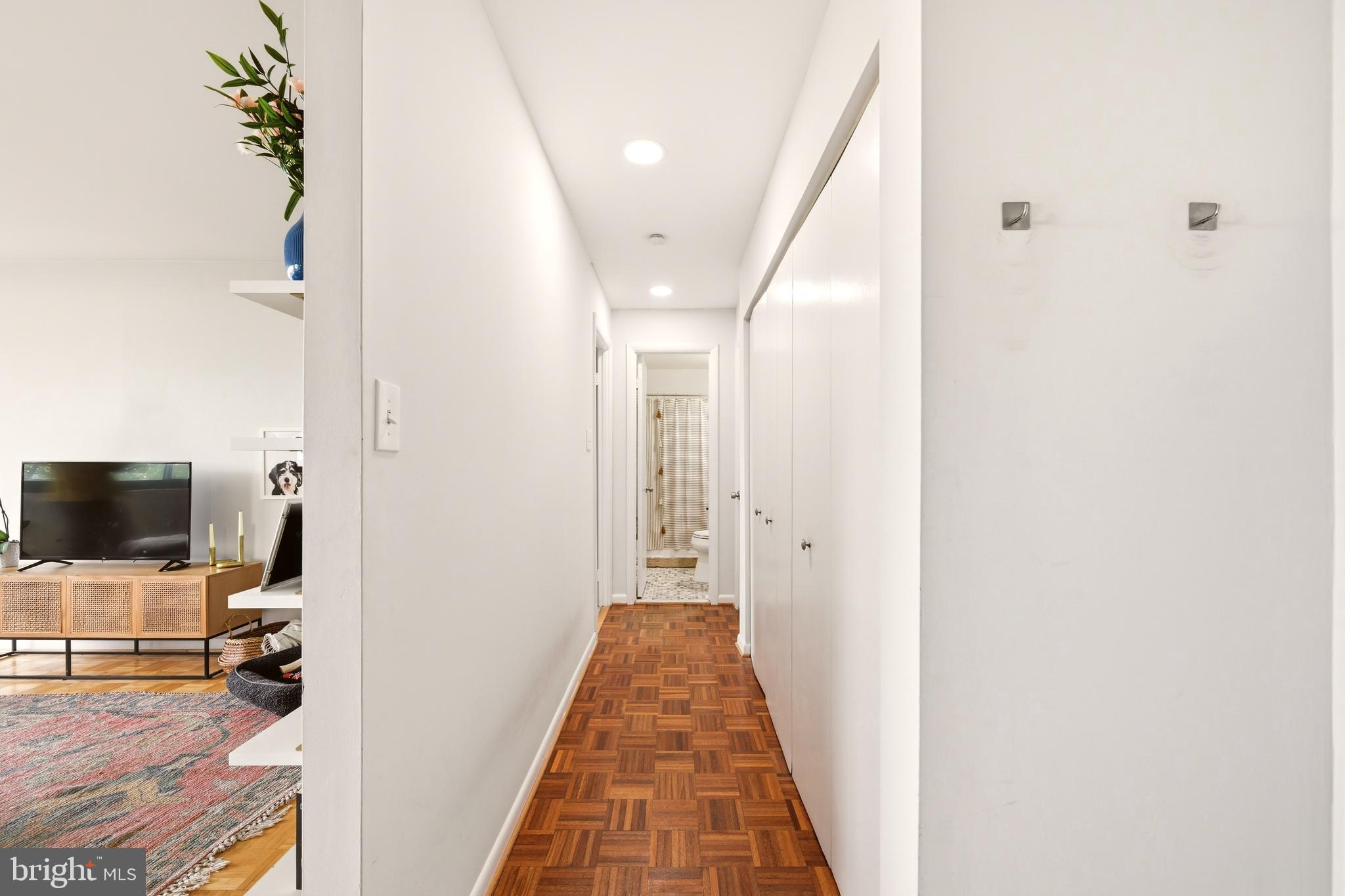 STONERIDGE KNOLL - Residential