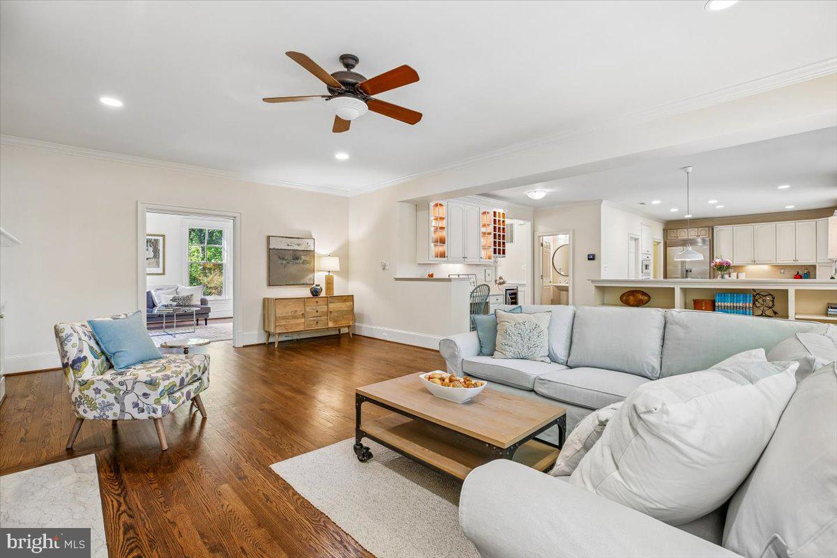 GLEN ECHO HEIGHTS - Residential