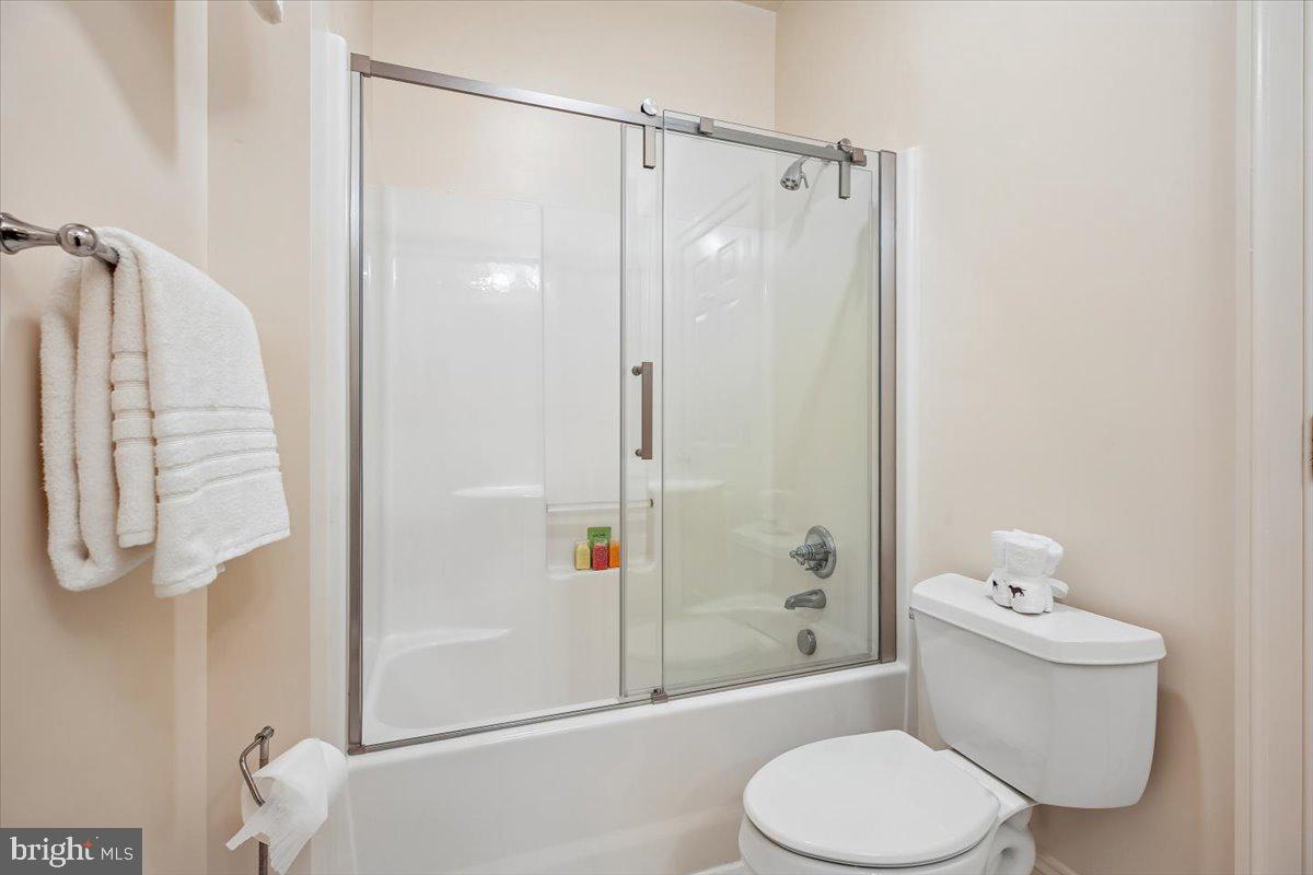 GLEN ECHO HEIGHTS - Residential