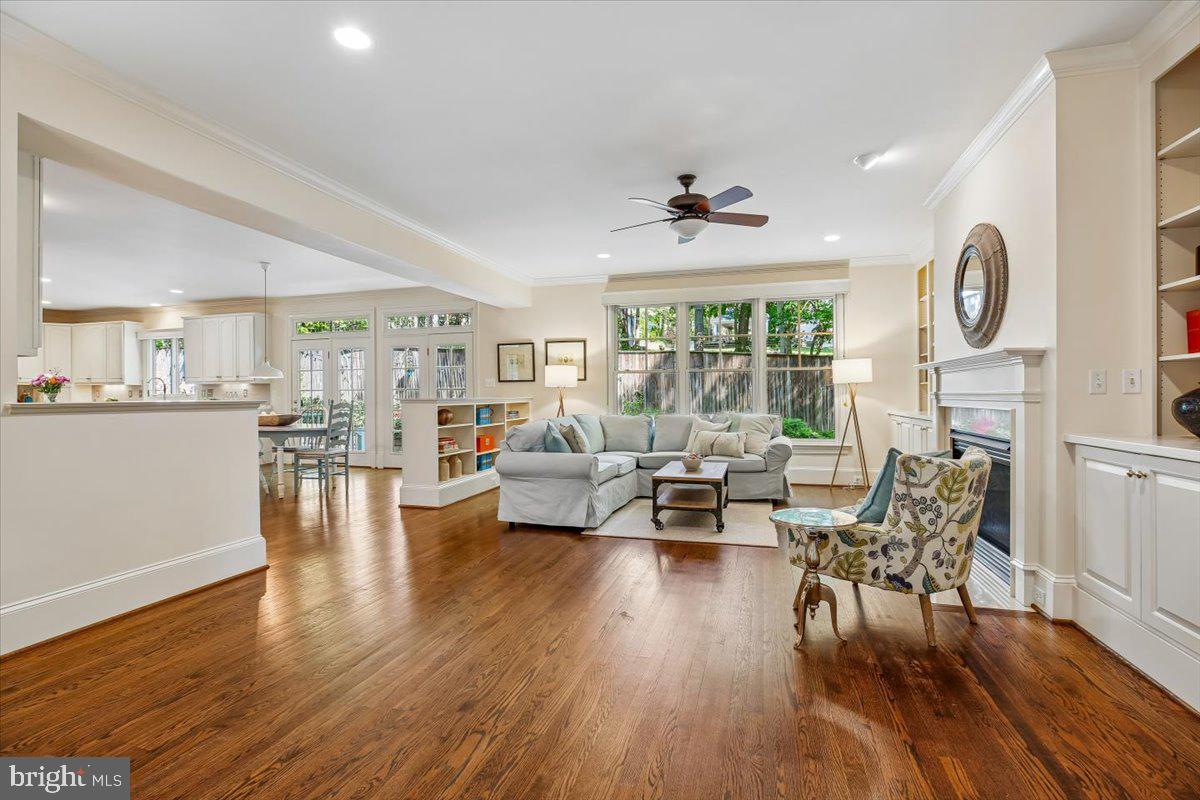 GLEN ECHO HEIGHTS - Residential