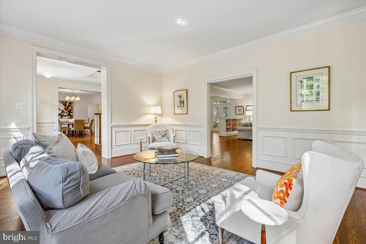 GLEN ECHO HEIGHTS - Residential