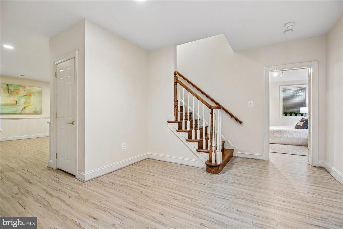 GLEN ECHO HEIGHTS - Residential