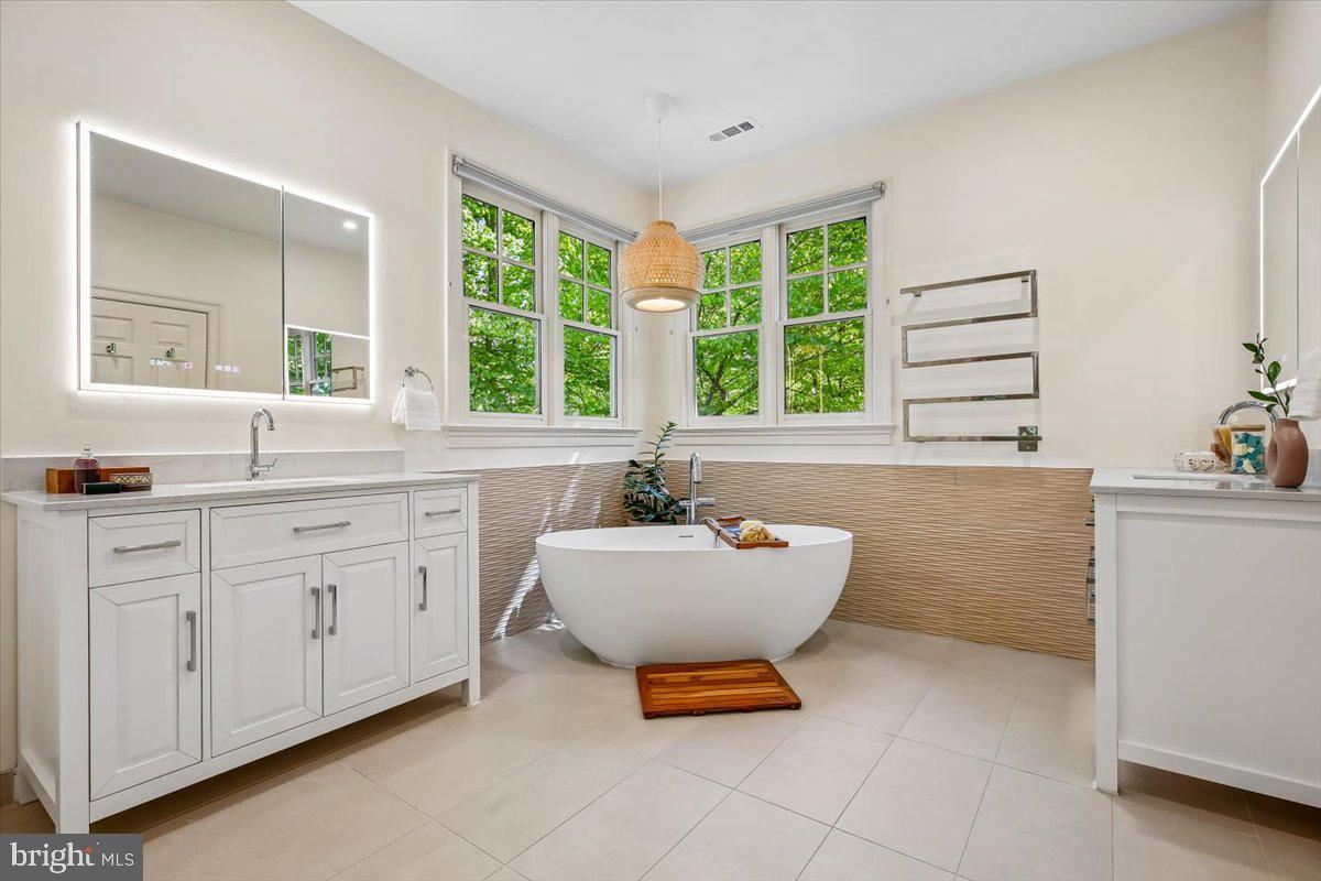 GLEN ECHO HEIGHTS - Residential