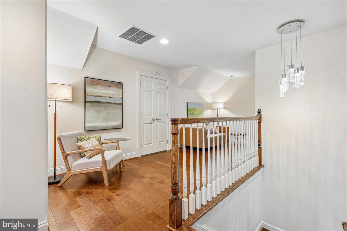 GLEN ECHO HEIGHTS - Residential